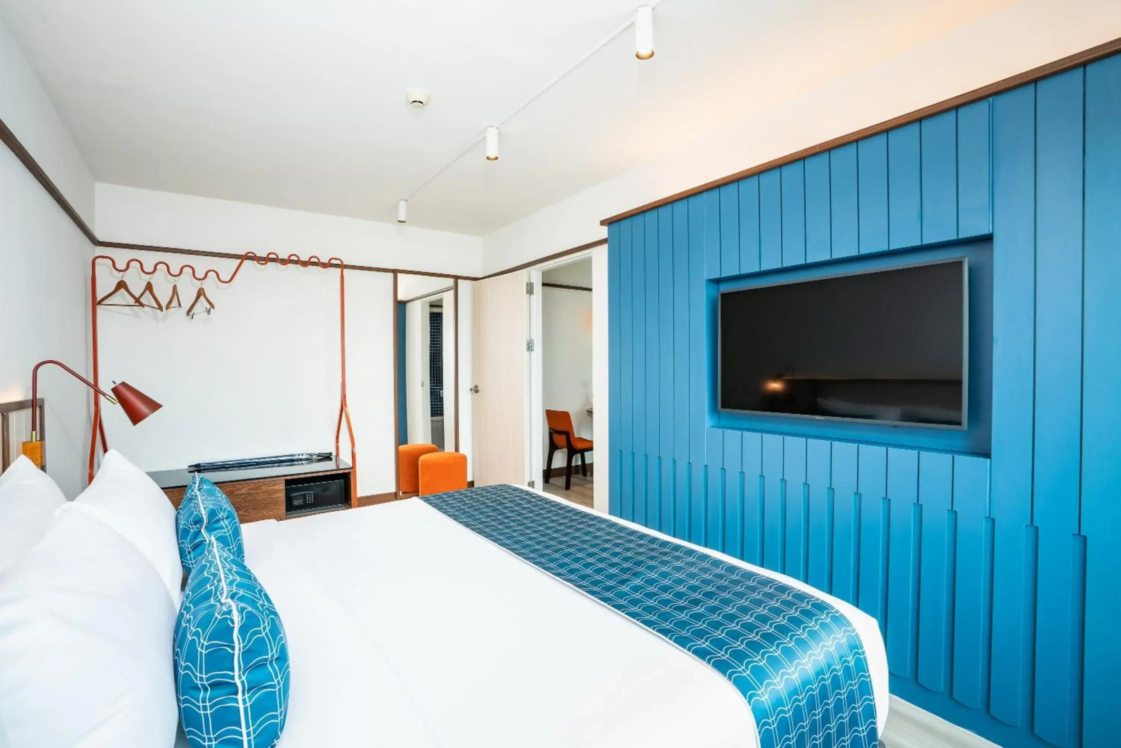 Photo - Hotel Amber Sukhumvit 85