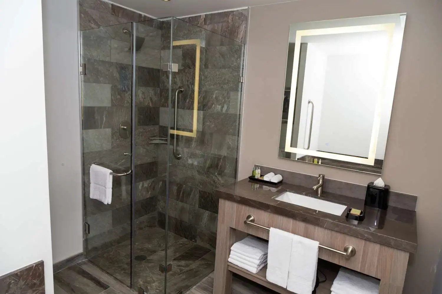 Foto - Hampton Inn & Suites by Hilton Puebla