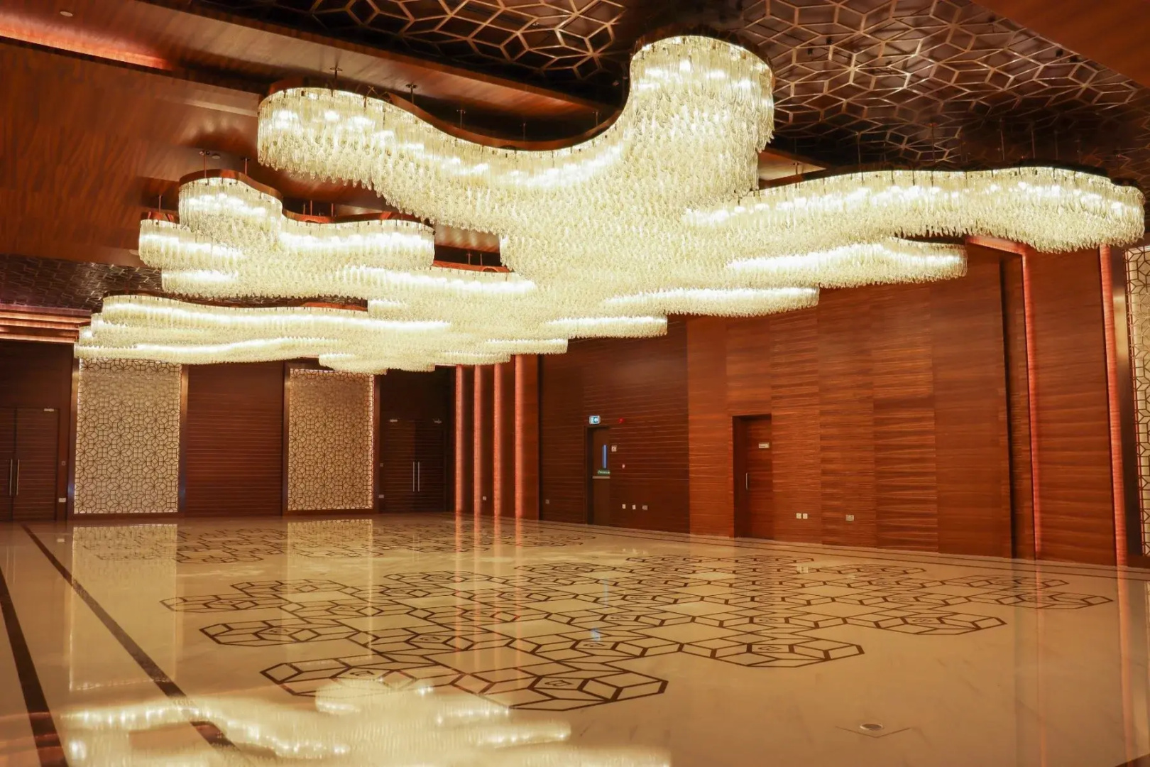 Photo - The Bentley Luxury Hotel and Suites