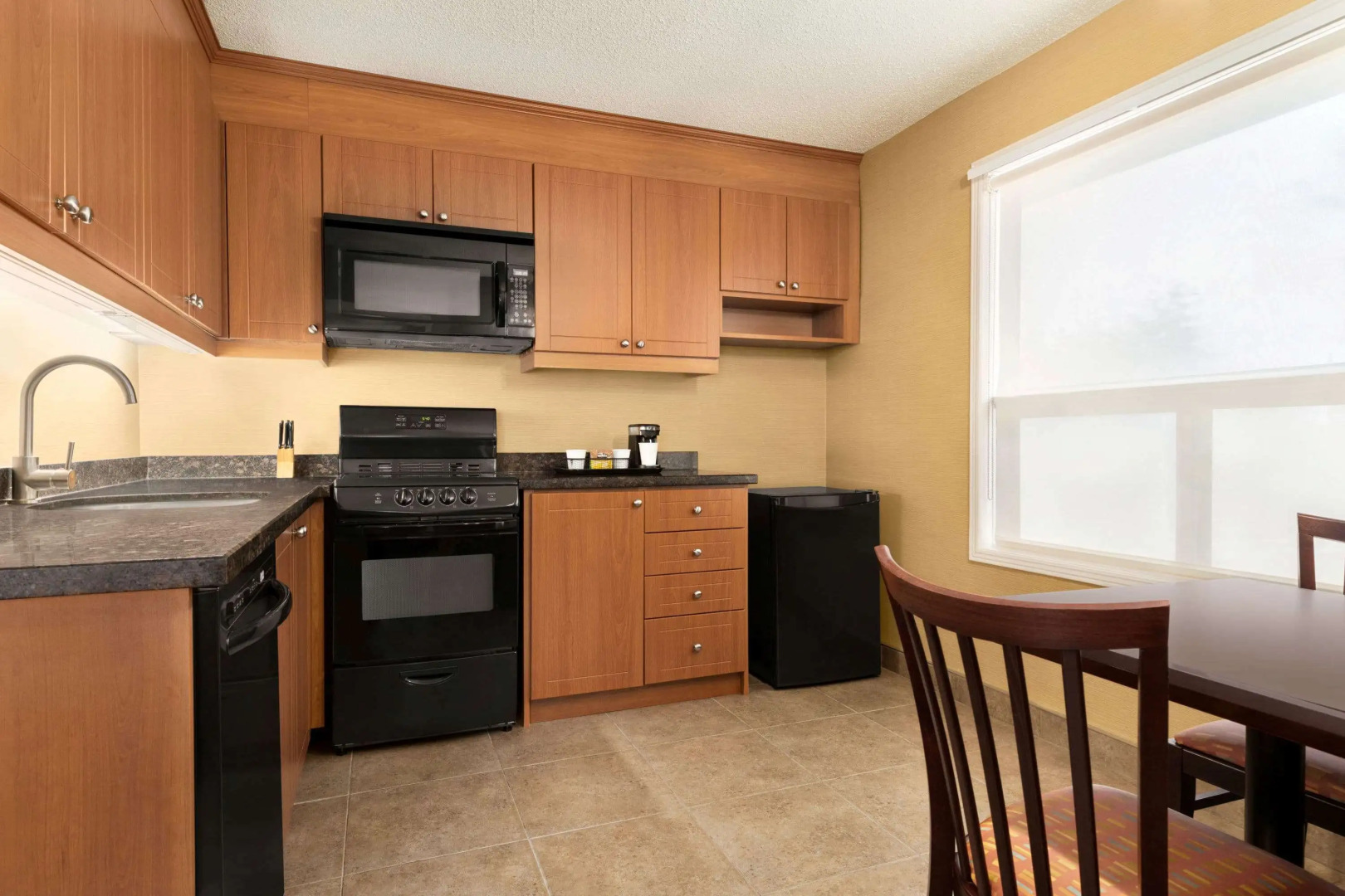 Foto - Travelodge by Wyndham Oshawa Whitby