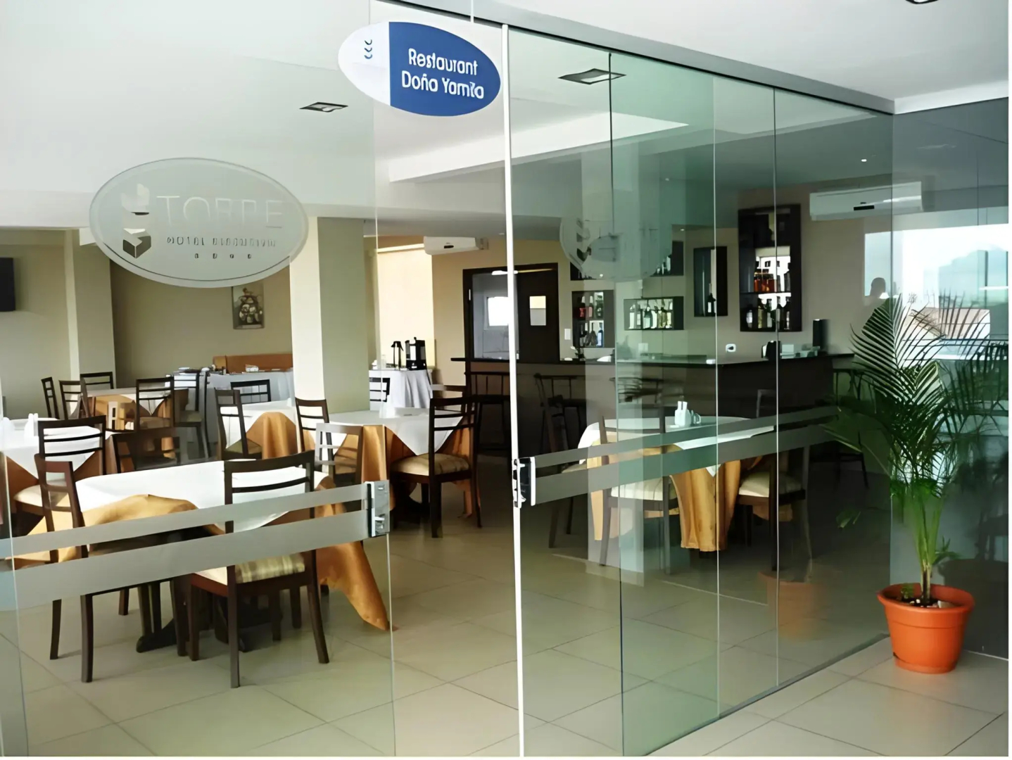 Foto - Torre Hotel Ejecutivo