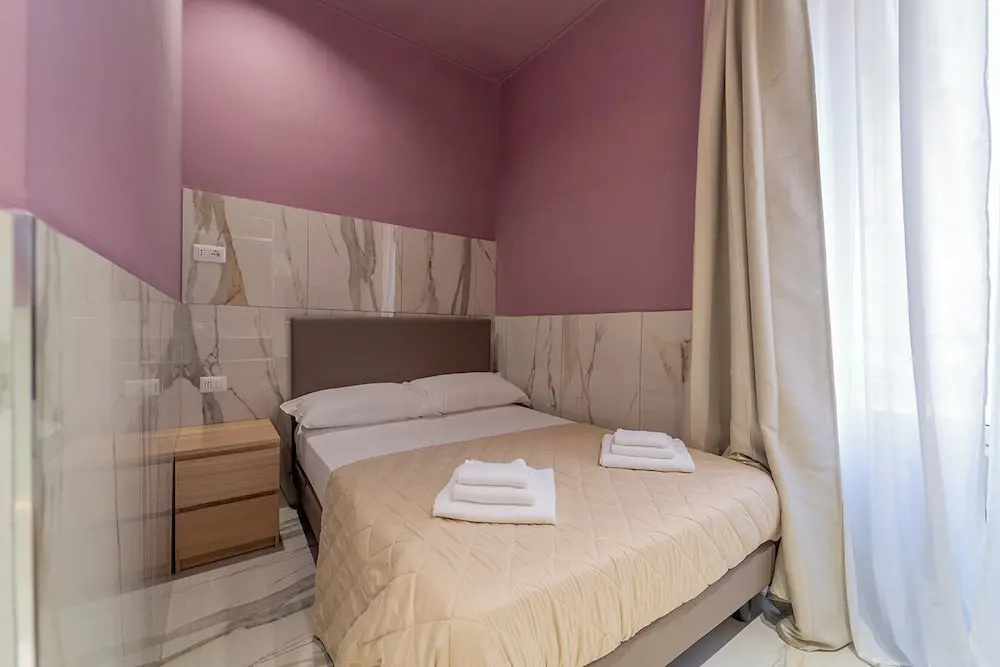 Photo - GreRos H. Rooms Napoli Centro by Clapa Group Dislocated Hospitality