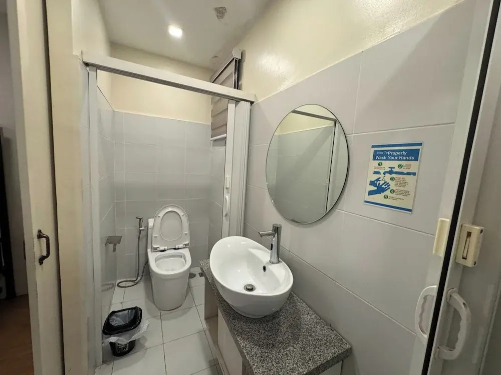 Photo - The Circuit Manor Hotel near Ayala Malls Circuit