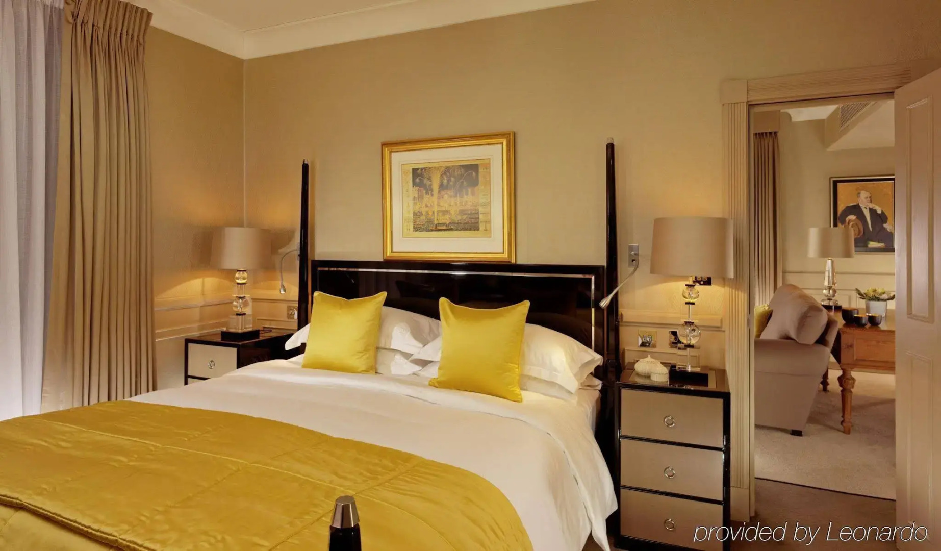 Photo - Althoff St James's Hotel & Club London