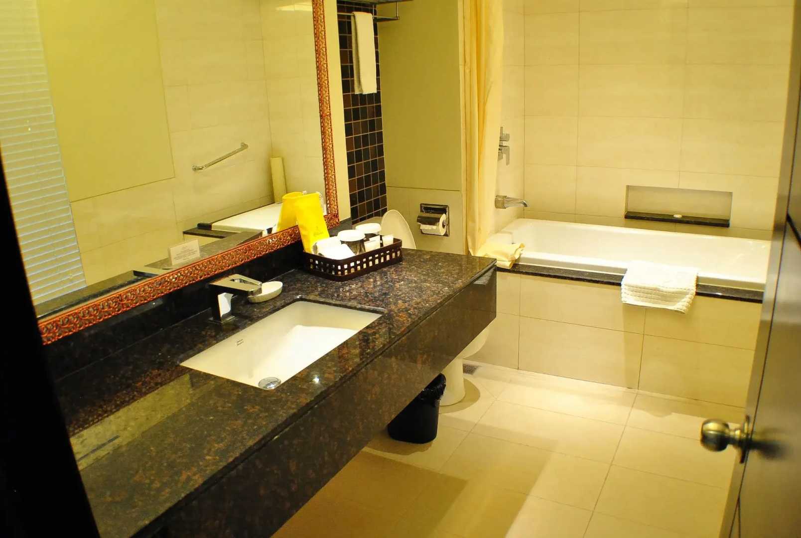 Photo - Hotel Elizabeth Cebu