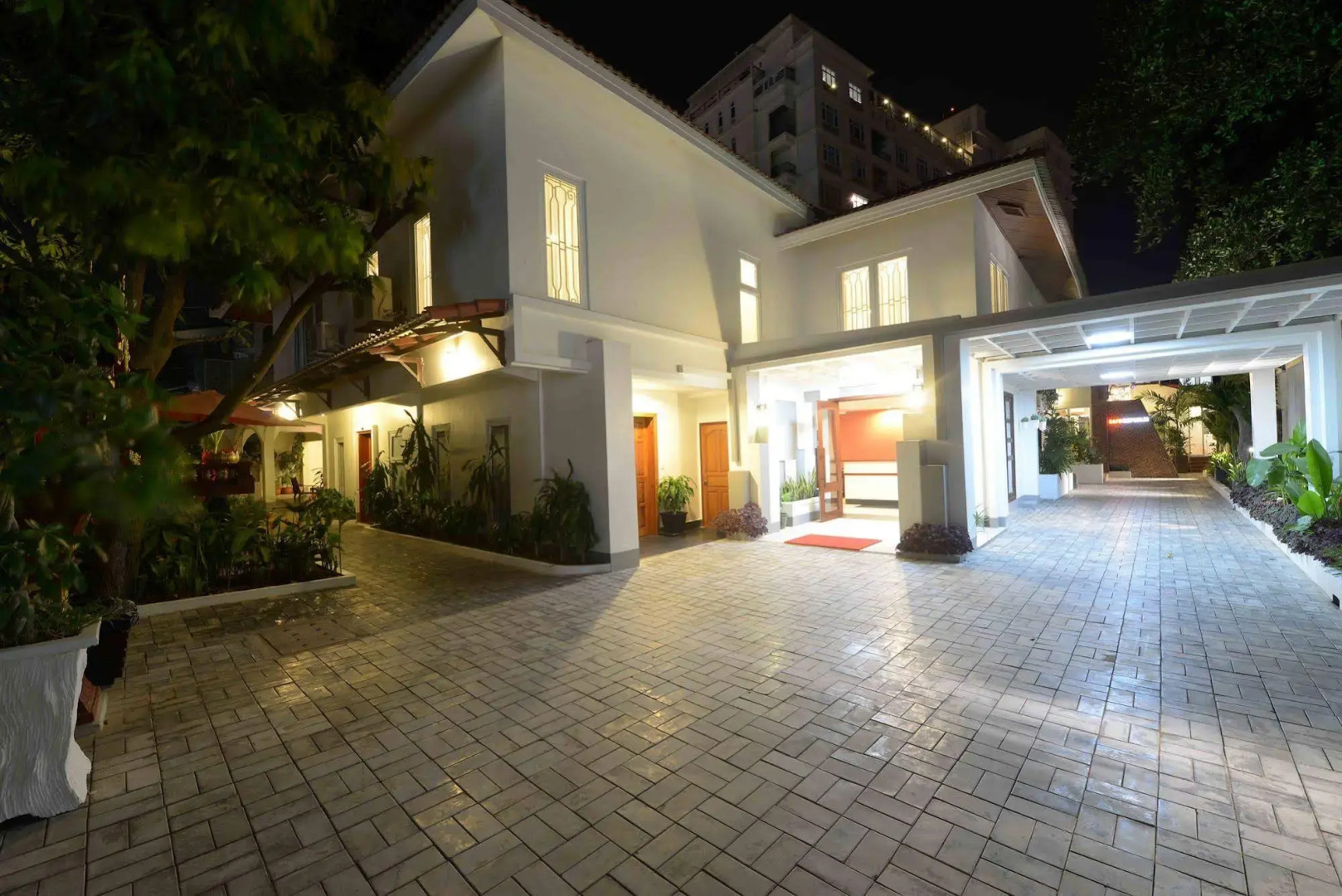 Photo - Skyline Boutique Hotel