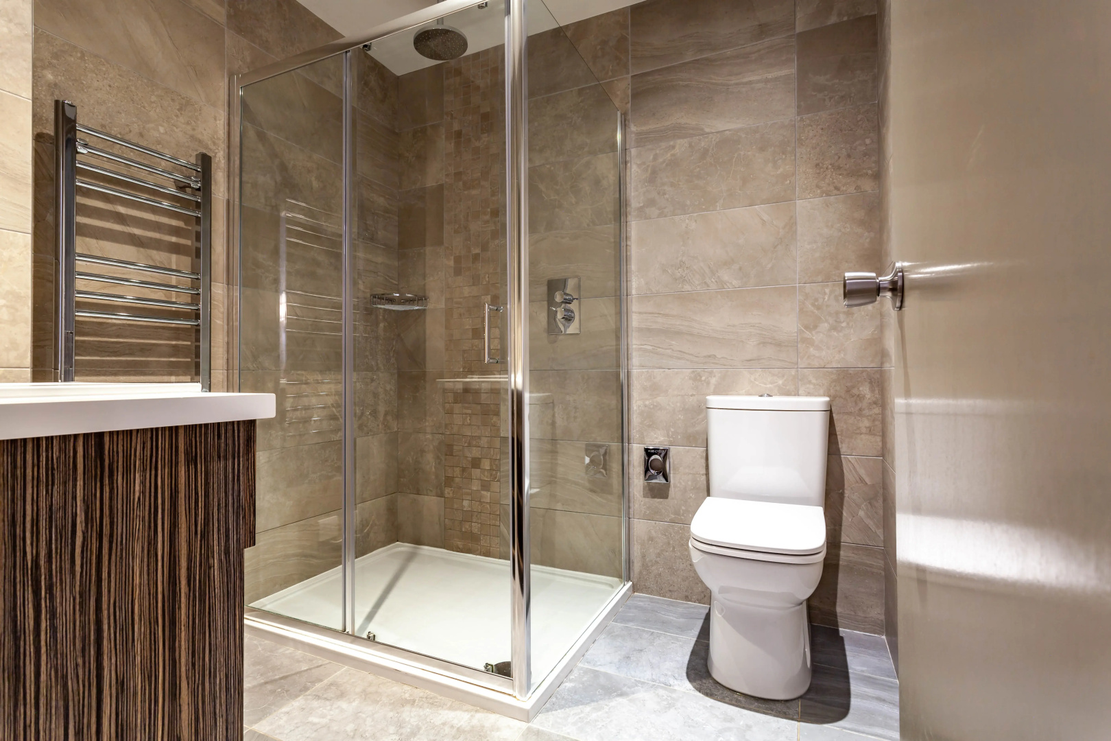 Photo - White Hart Hotel & Apartments