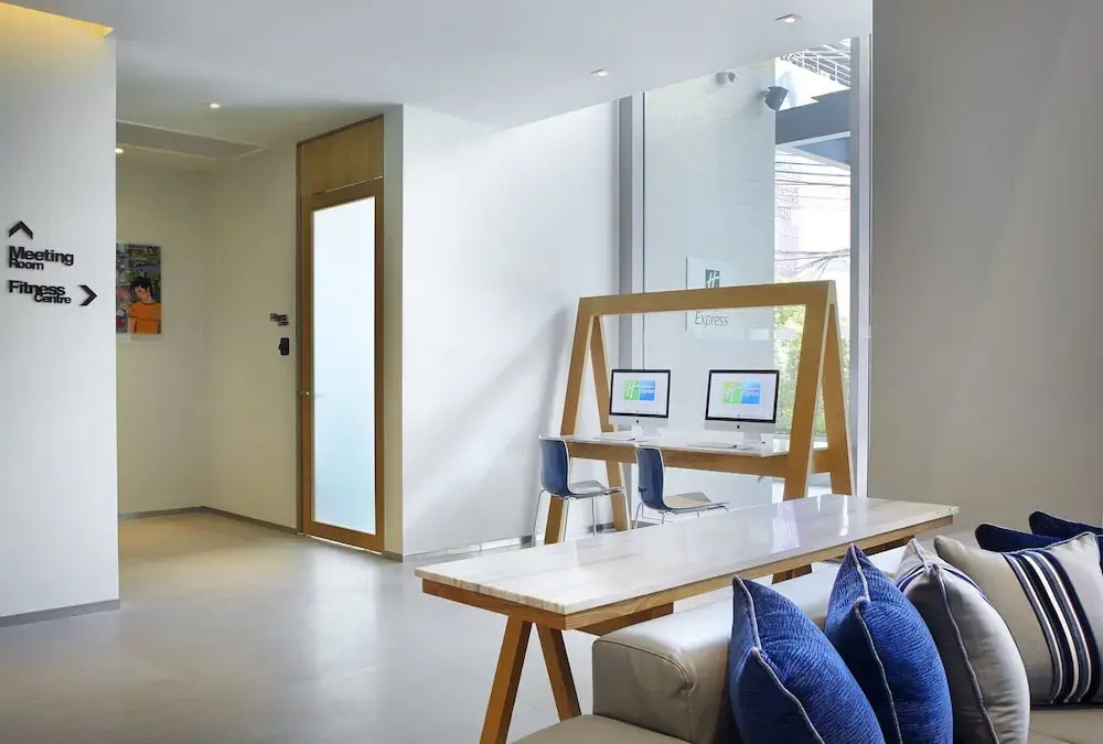 Foto - Holiday Inn Express Bangkok Sathorn by IHG