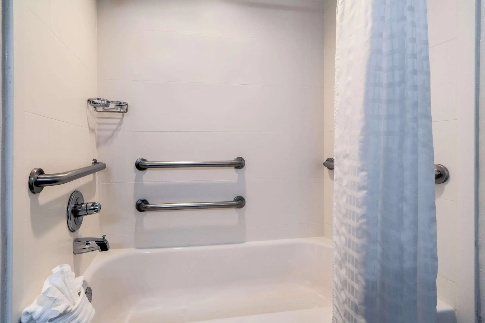 Photo - Comfort Inn & Suites At Dollywood Lane