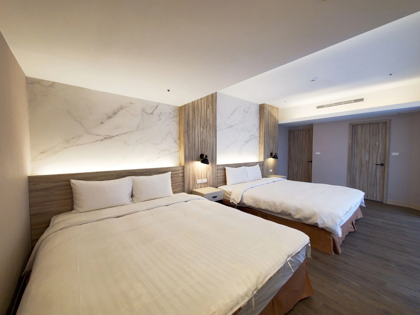 Photo - Sky19 Hotel