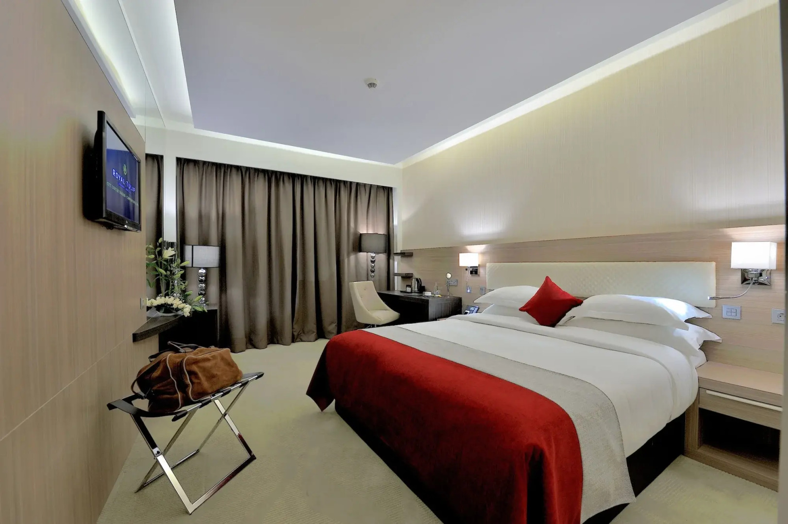 Photo - Royal Tulip City Center