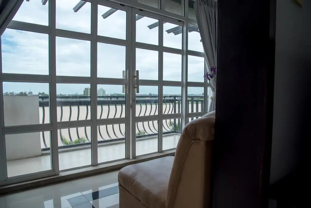 Foto - New Season Riverside Hotel