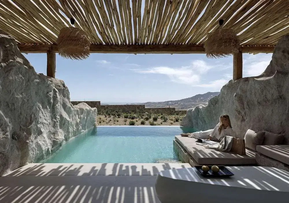 Photo - WhiteArt Suites