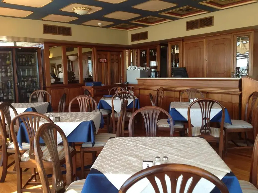 Photo - Hotel Castille