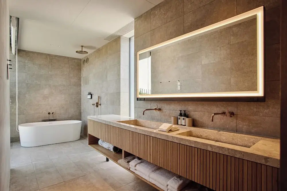 Photo - Trunk Hotel Yoyogi Park