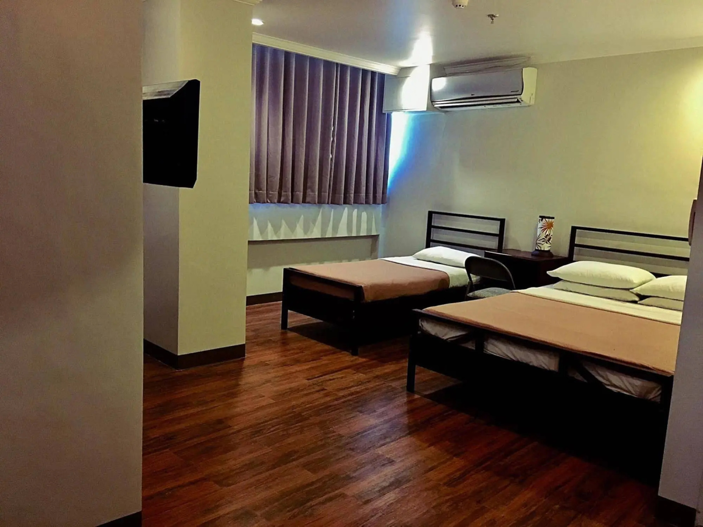 Hotel Tiffany - Laoag