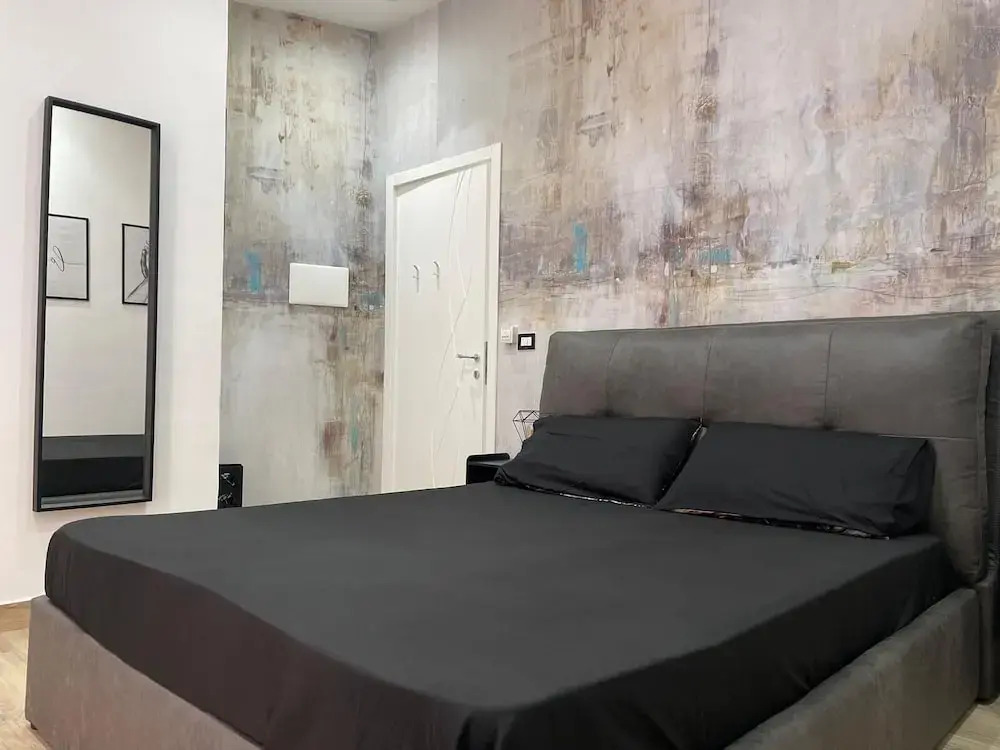 Photo - Urban Chic Suite Toledo