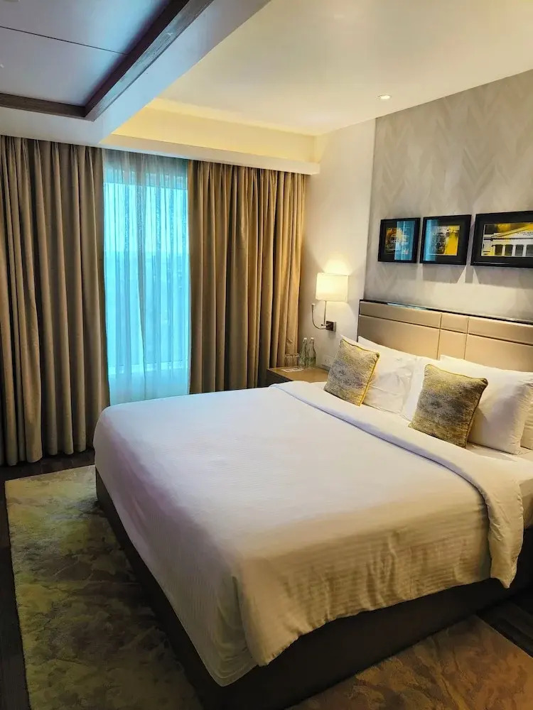 Foto - Royal Hometel Suites