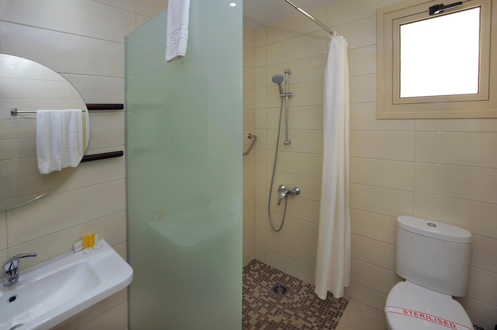 Foto - Nelia Beach Hotel & Spa