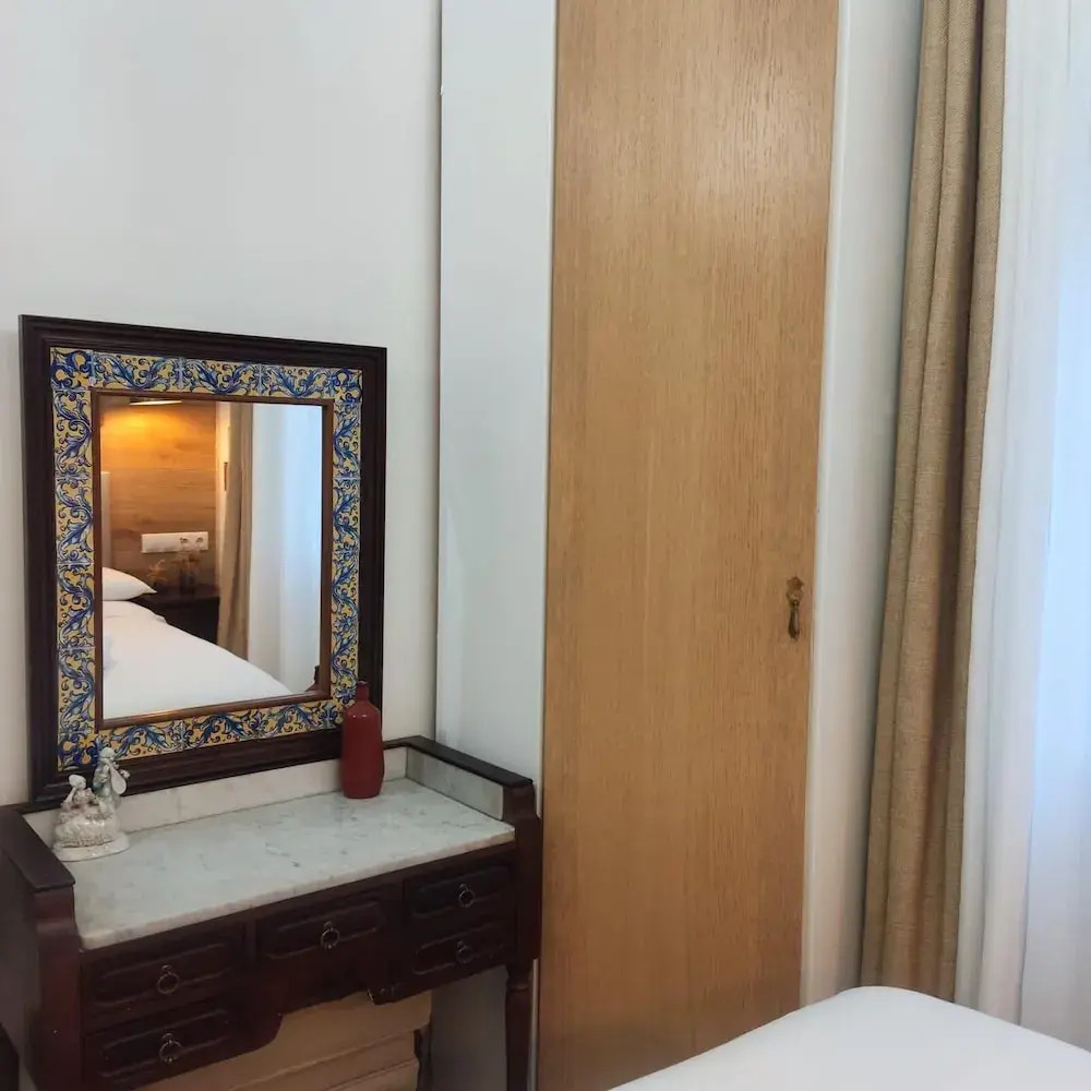 Photo - Private rooms