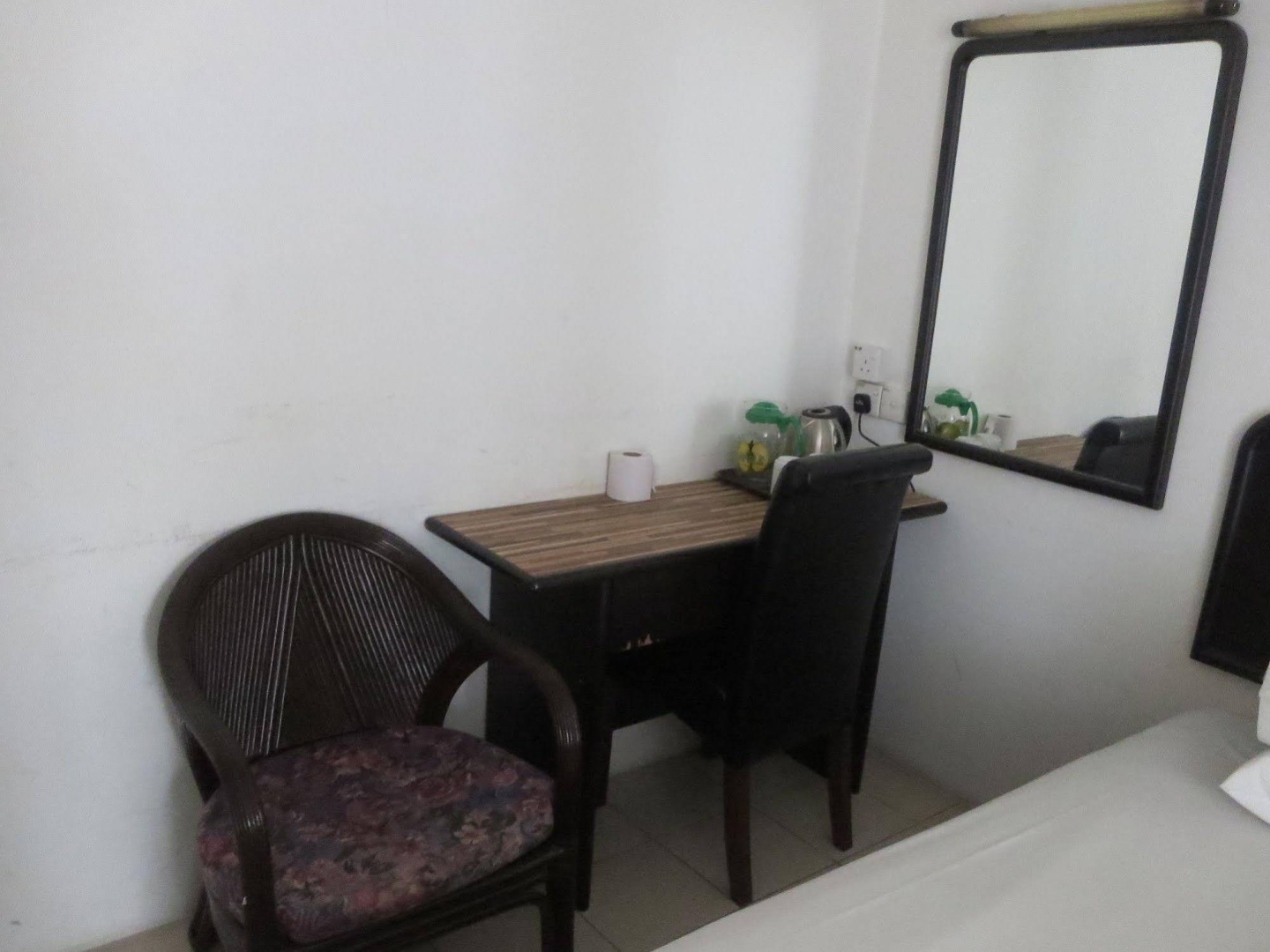 Wah May Hotel