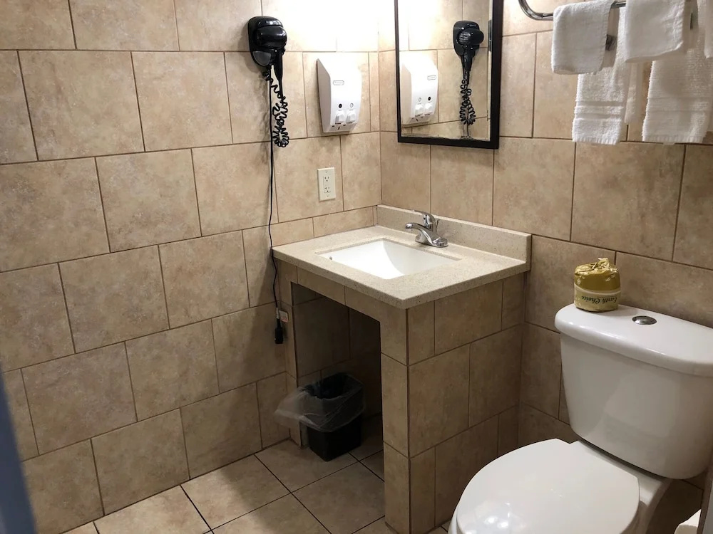 Photo - Country Town N Suites
