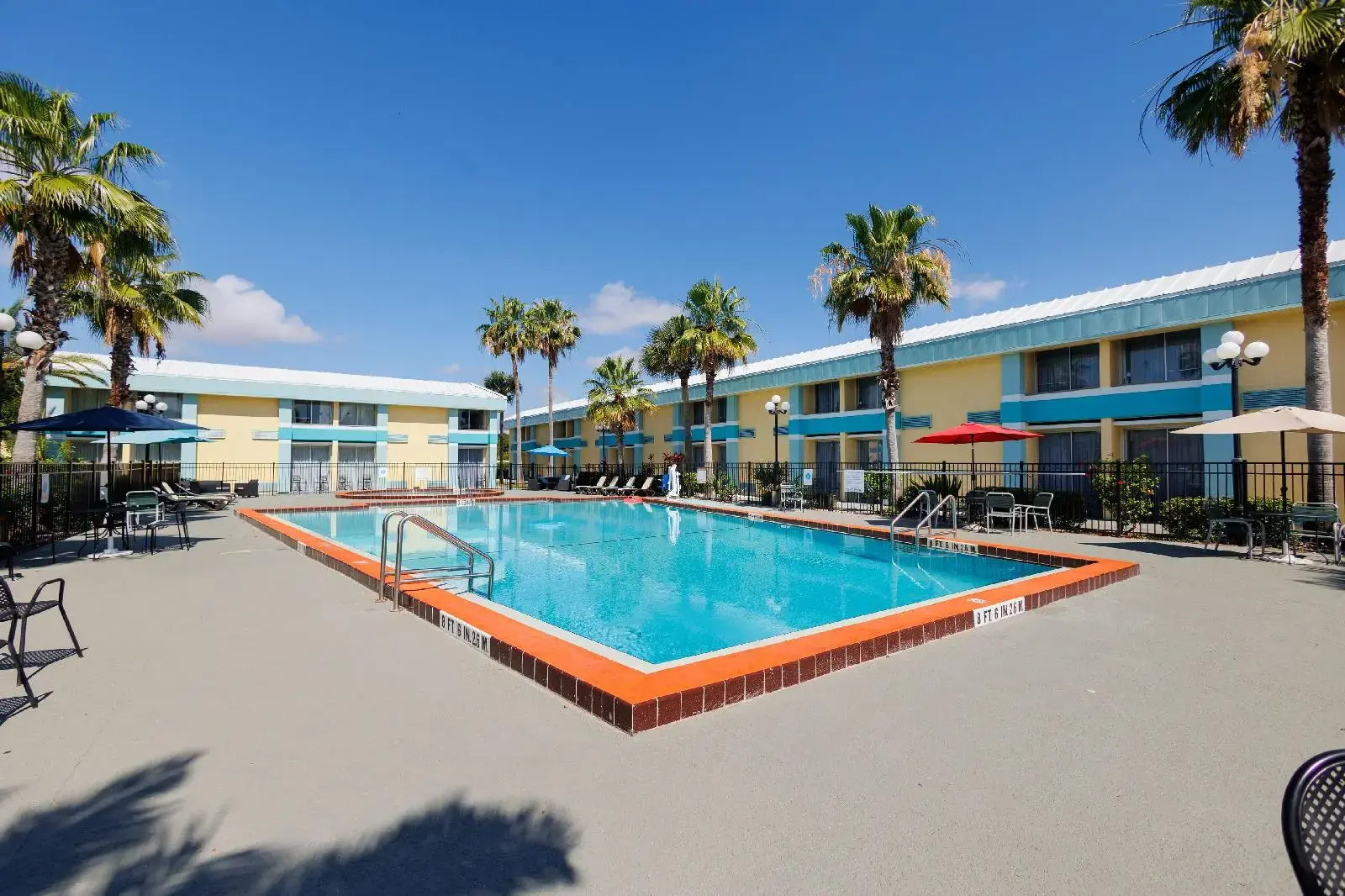 Foto - Garnet Inn & Suites, Orlando