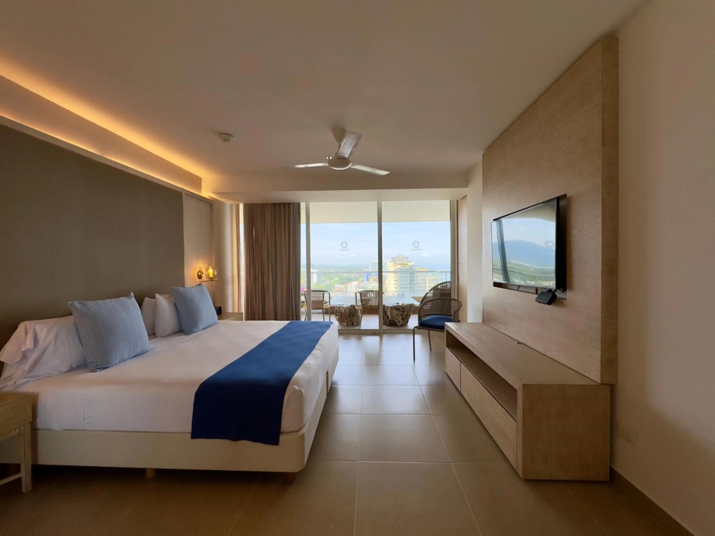 Photo - Hotel Irotama Lago