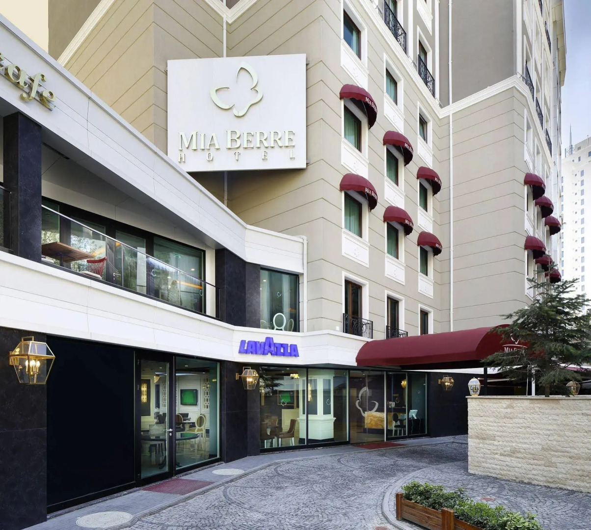 Photo - Mia Berre Hotels