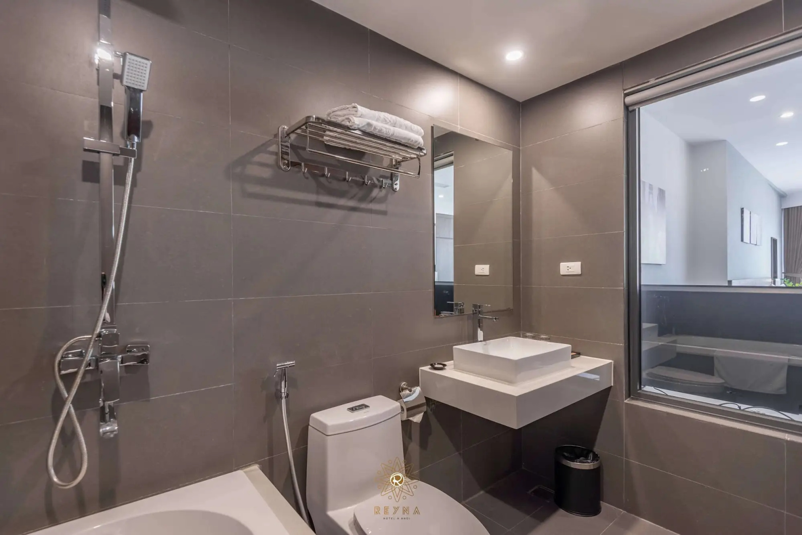 Photo - Reyna Hotel Hanoi