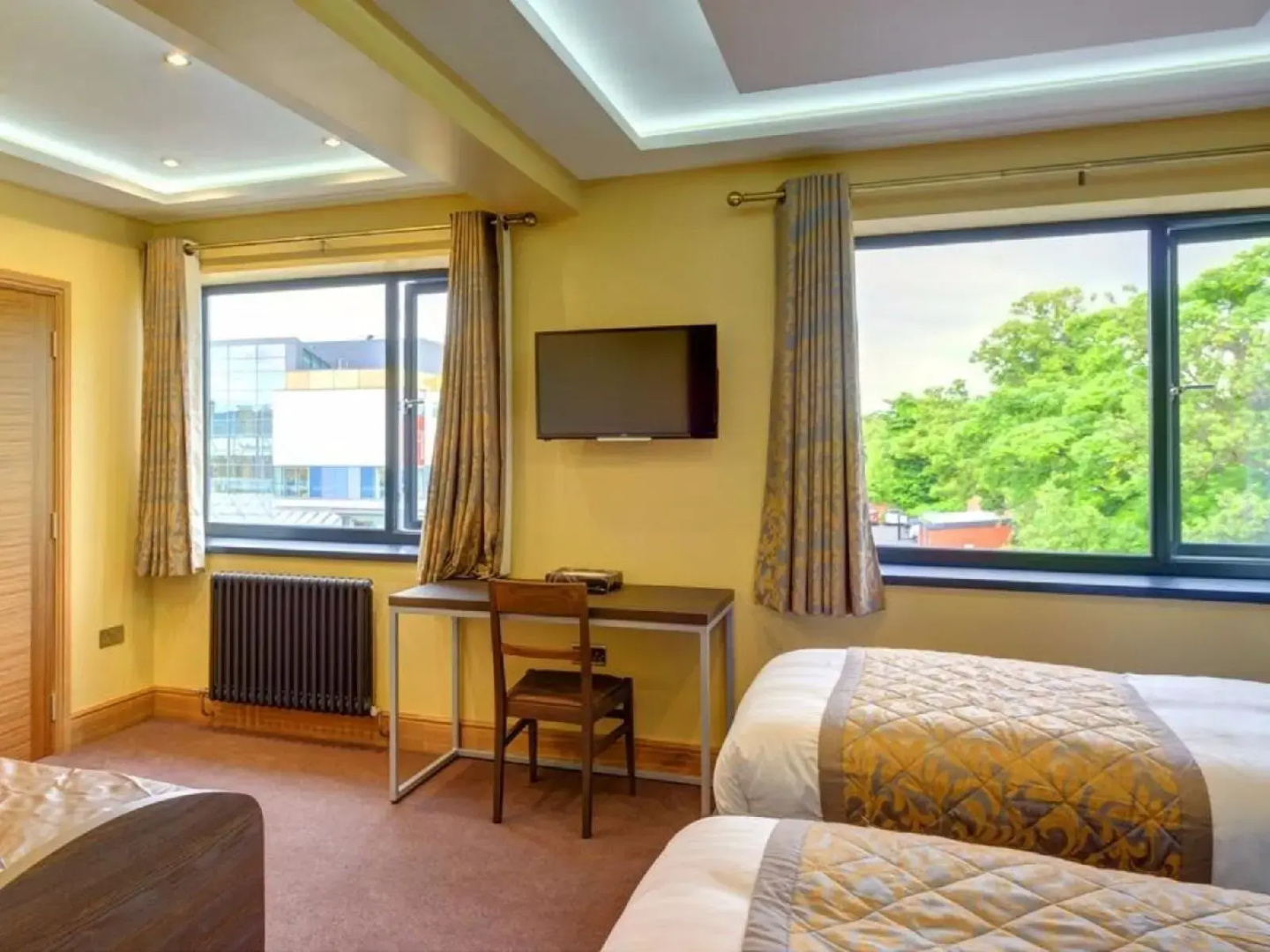 Photo - Grainger Hotel
