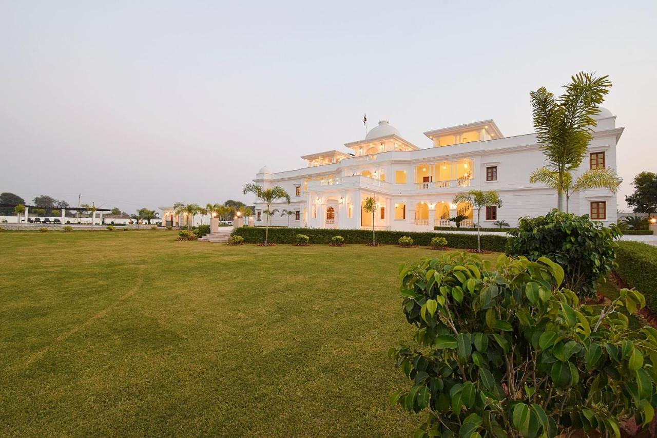 Foto - Umaid Farm Resort - A Legacy Vintage Stay in Jaipur