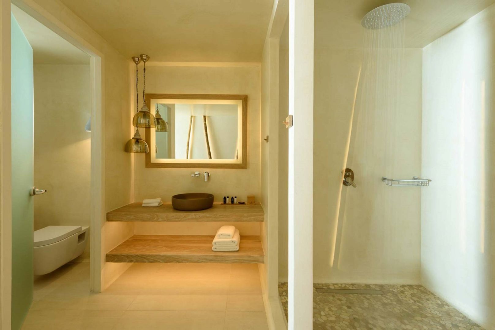 Photo - Divelia East