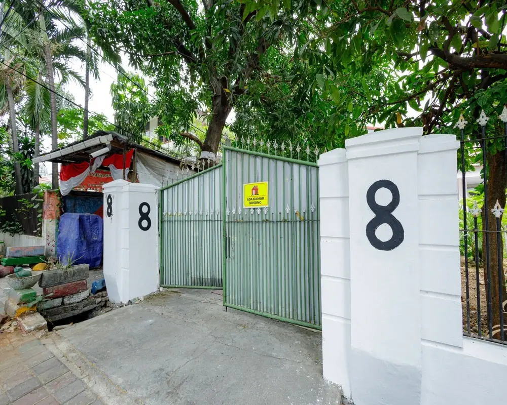 Photo - RedDoorz Near Jalan Cikini