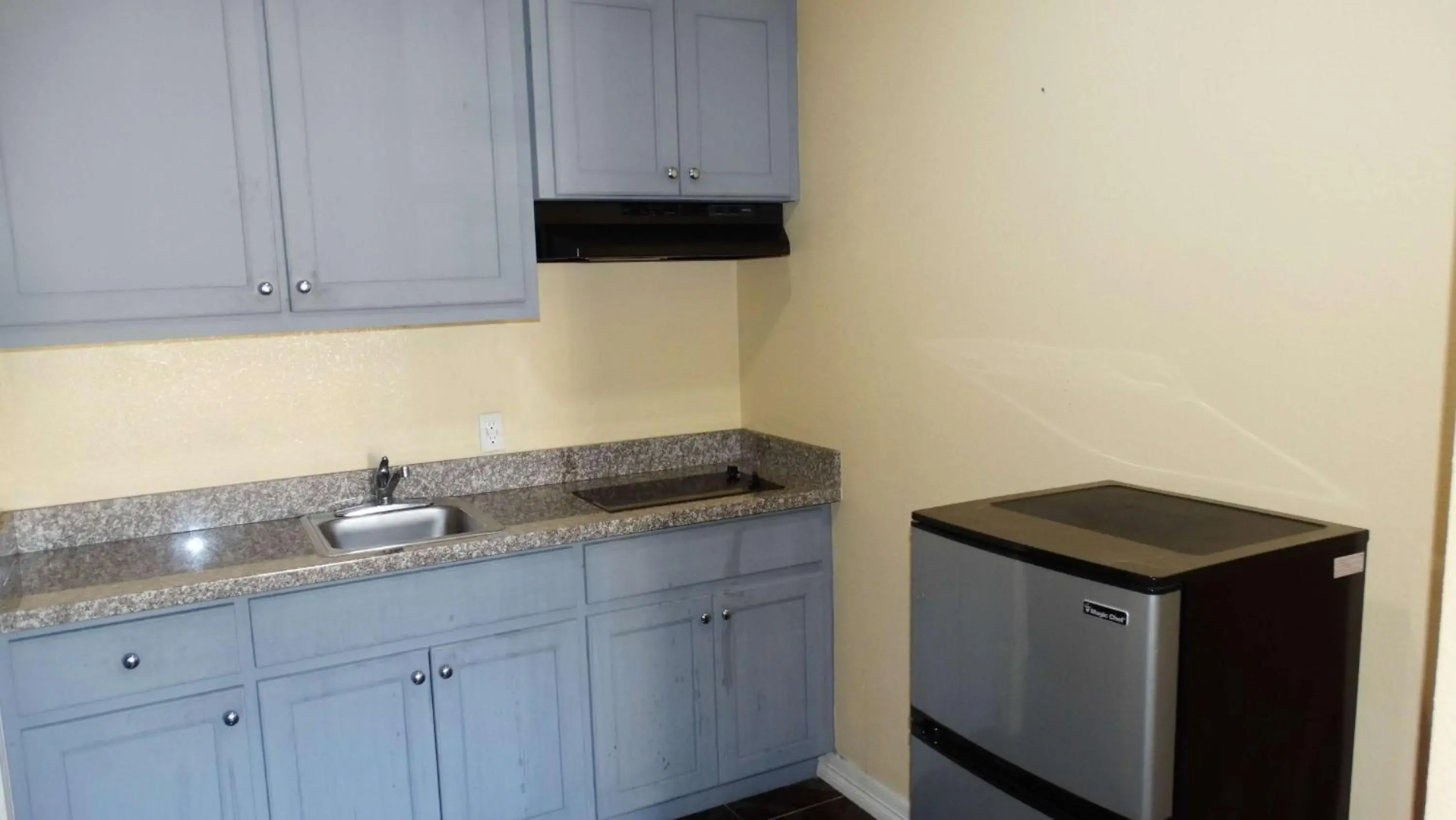 Photo - Motel 6 Houston, TX – Willowbrook Mall