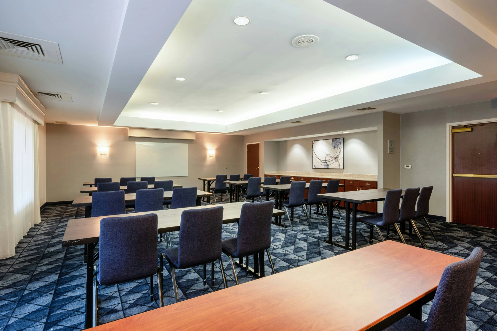 Foto - Courtyard by Marriott Columbus Airport