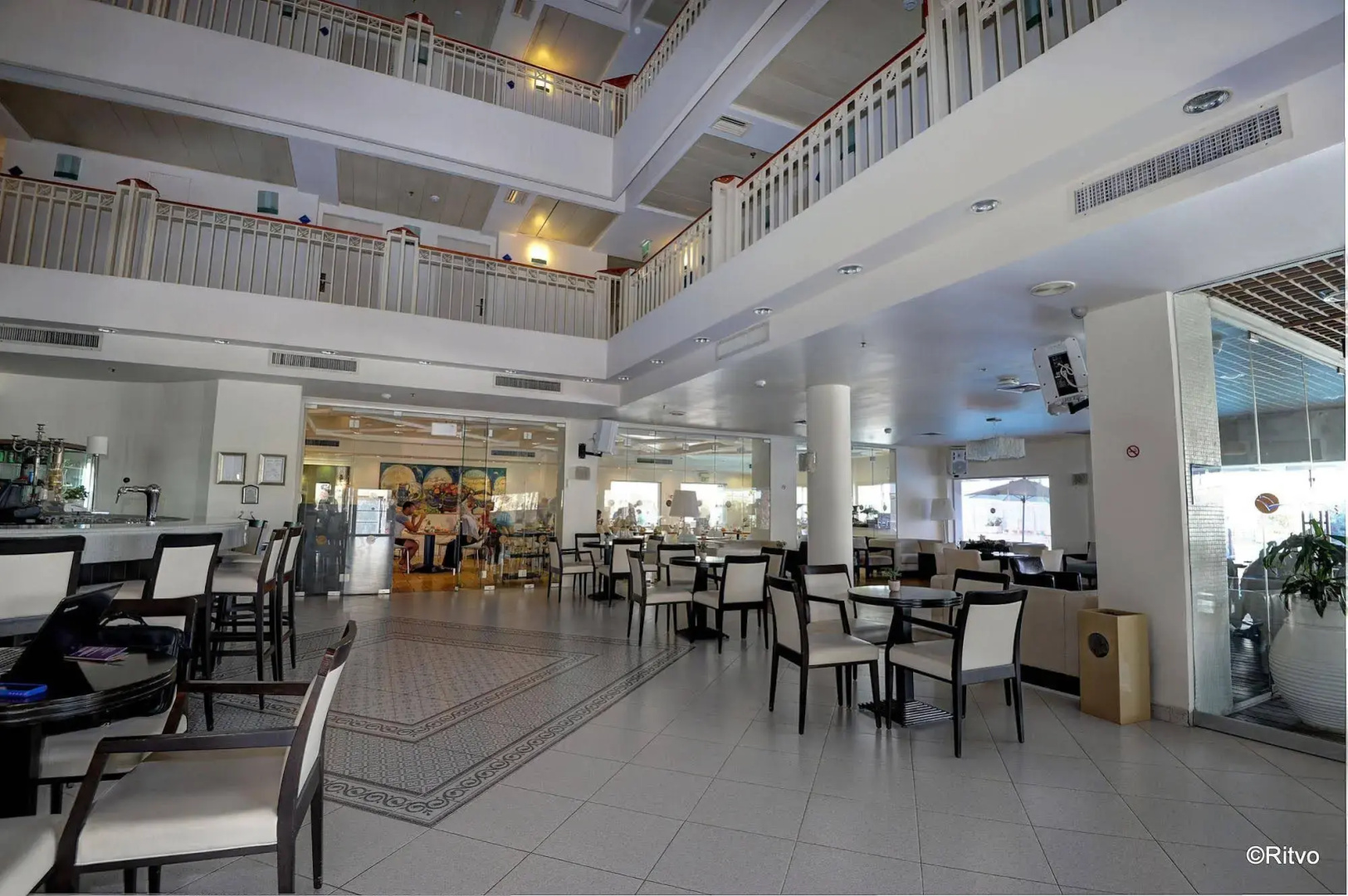 Foto - Adam Boutique Eilat