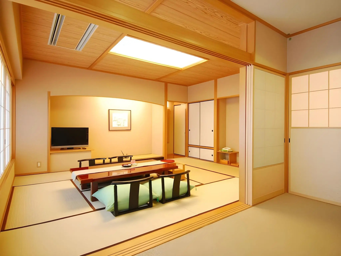 Hanabishi Hotel