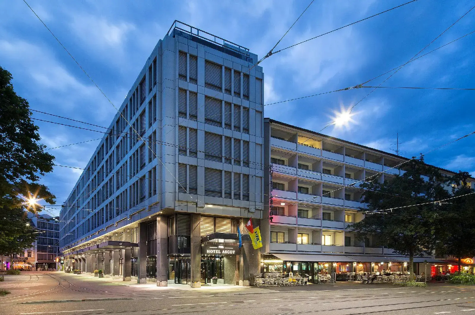 Foto - Locke am Platz Zurich