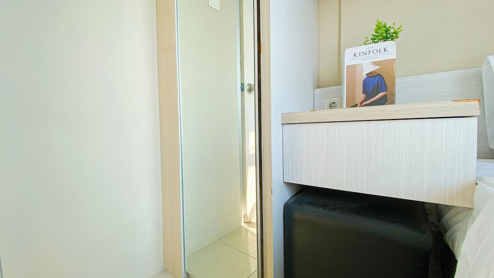 Comfortable And Homey 3Br Green Bay Pluit Apartment