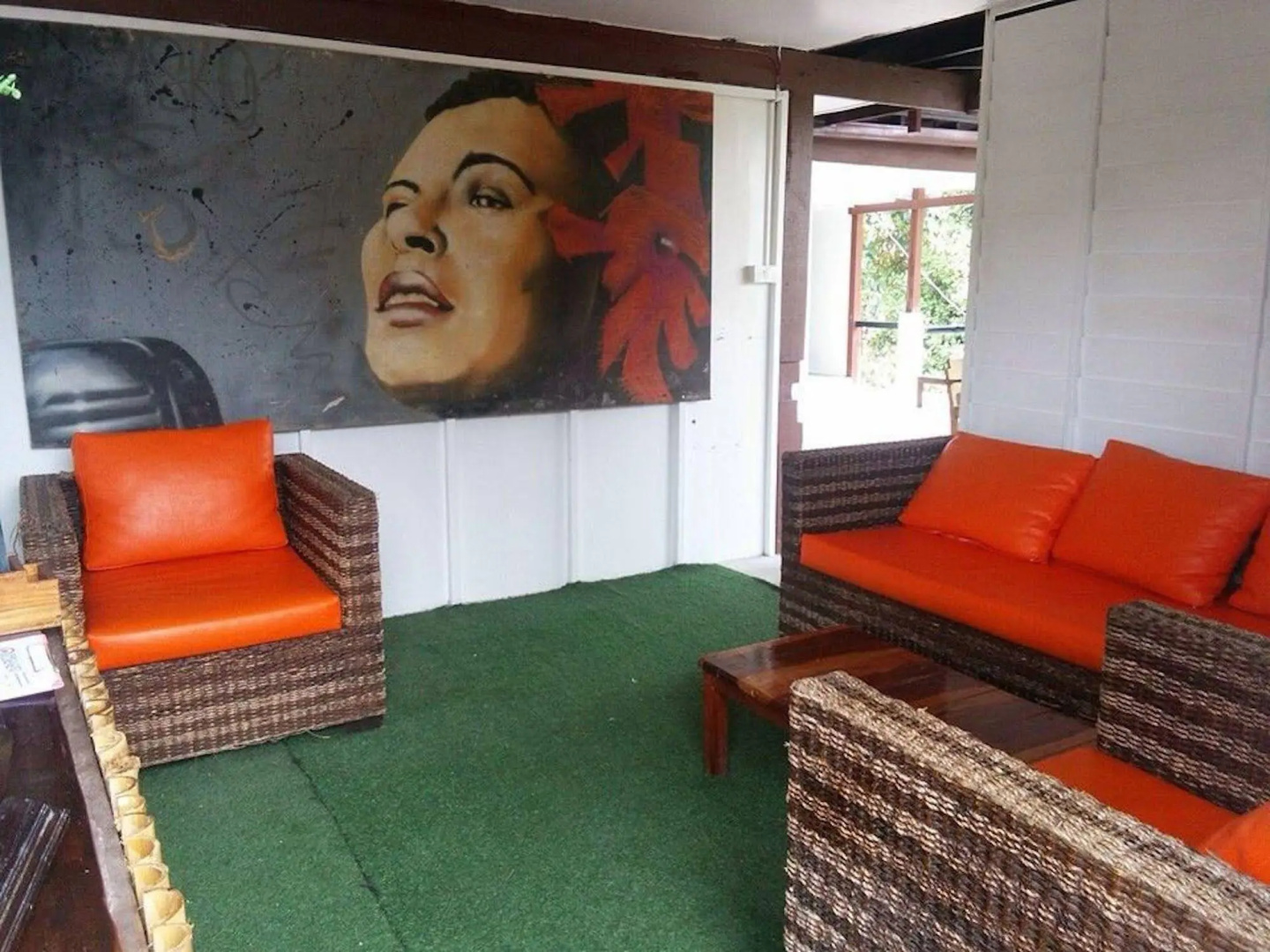 Moov Inn Garden Hostel