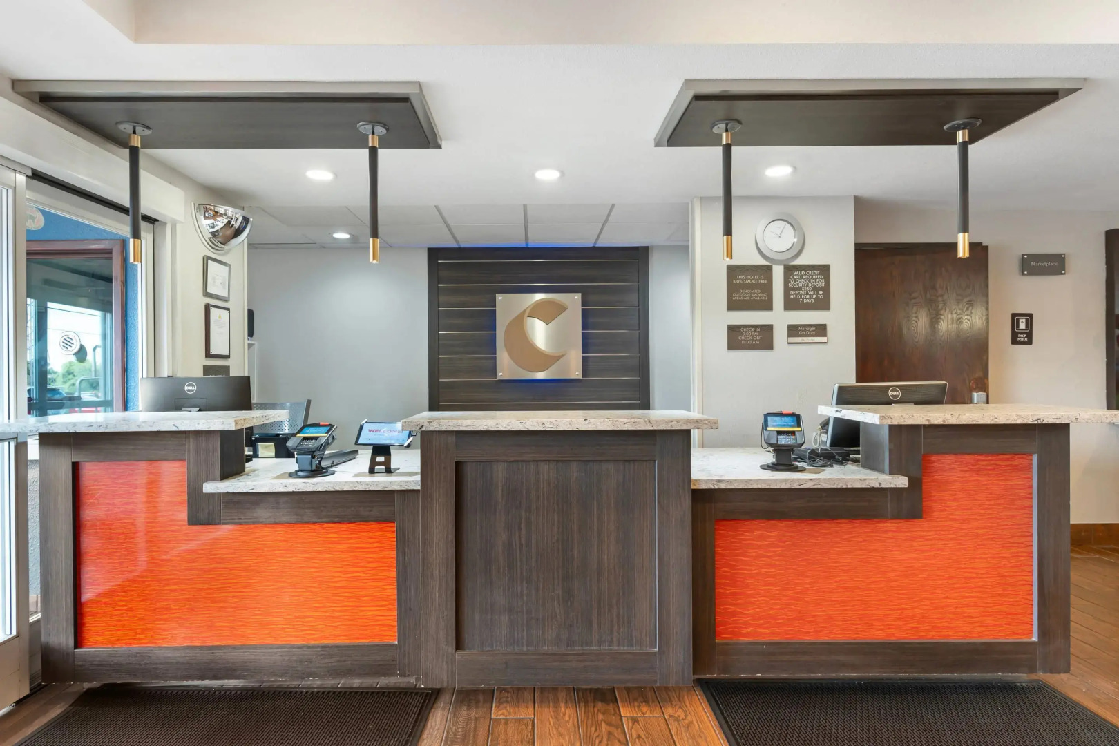 Photo - Comfort Inn & Suites Sacramento - University Area