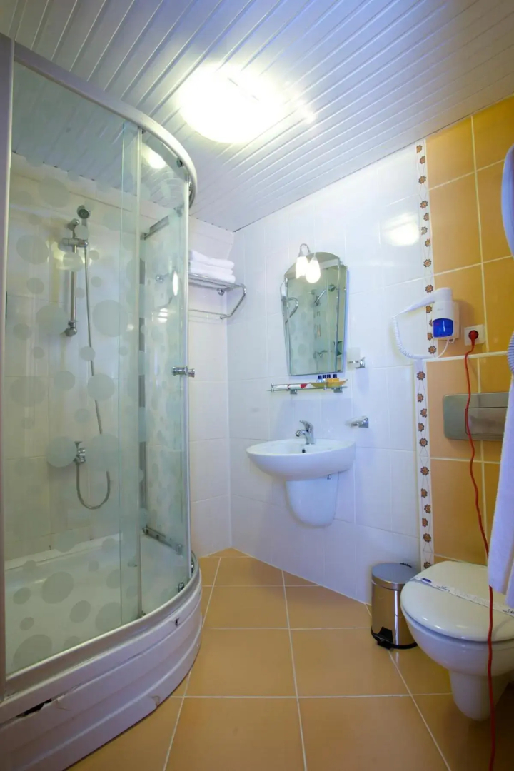 Photo - Hermanos Hotel