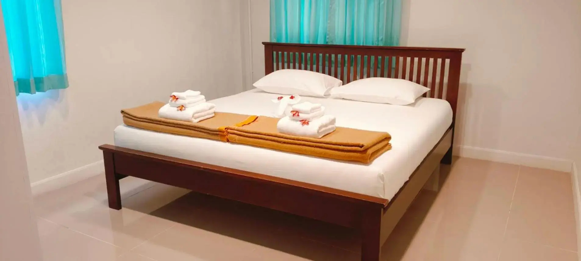 Photo - Seapine Beach Golf and Resort Hua Hin