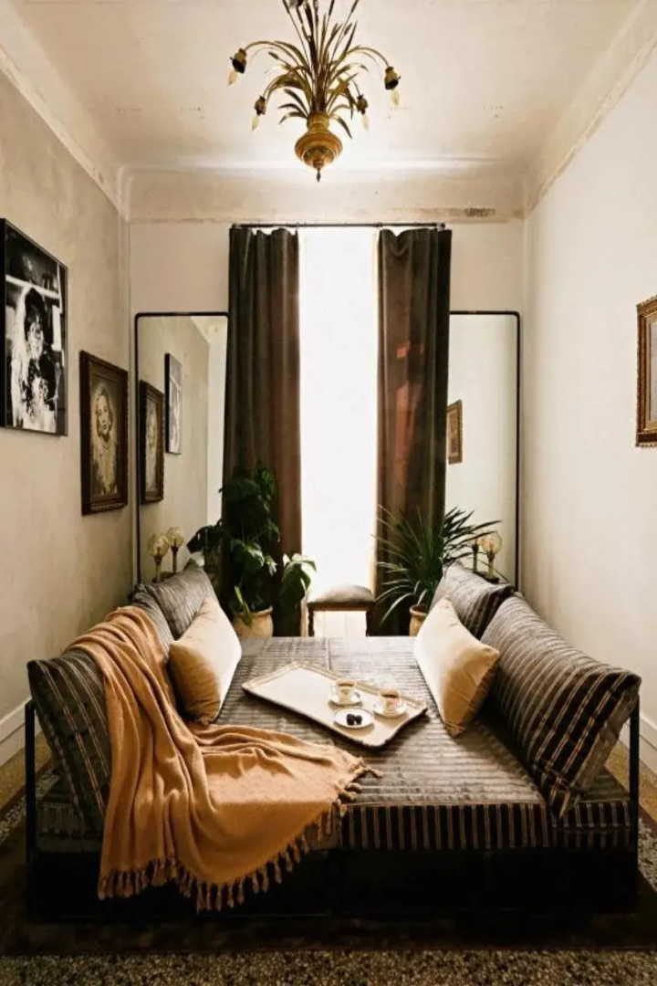 Photo - Shila Athens