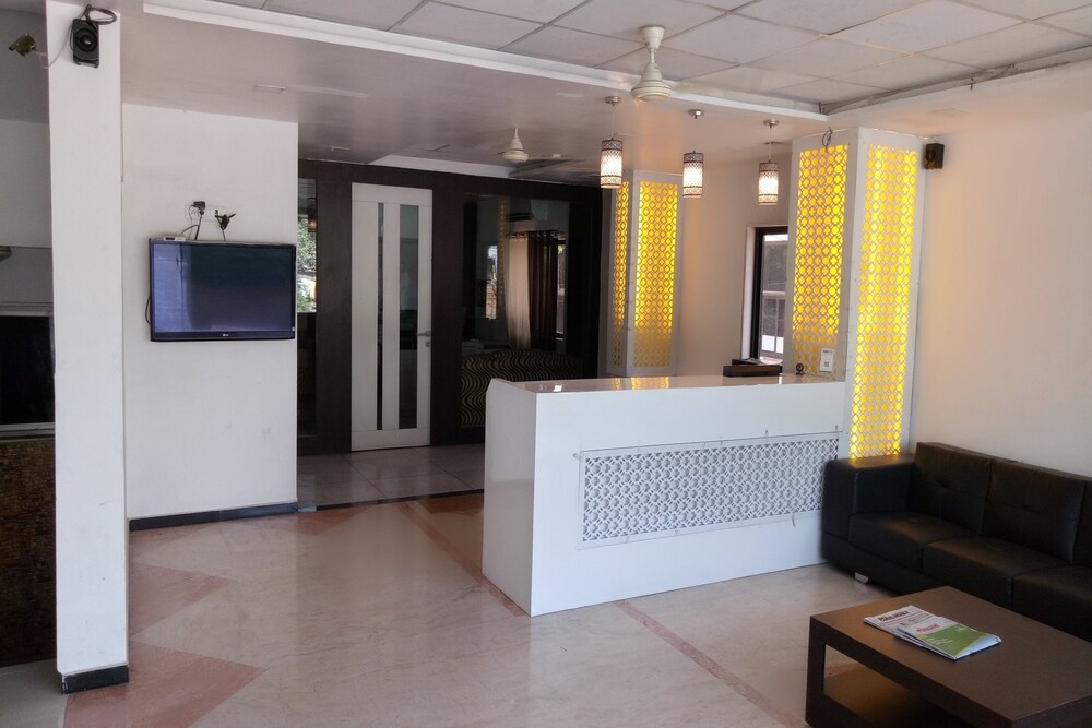 Hotel Sai Gangotri