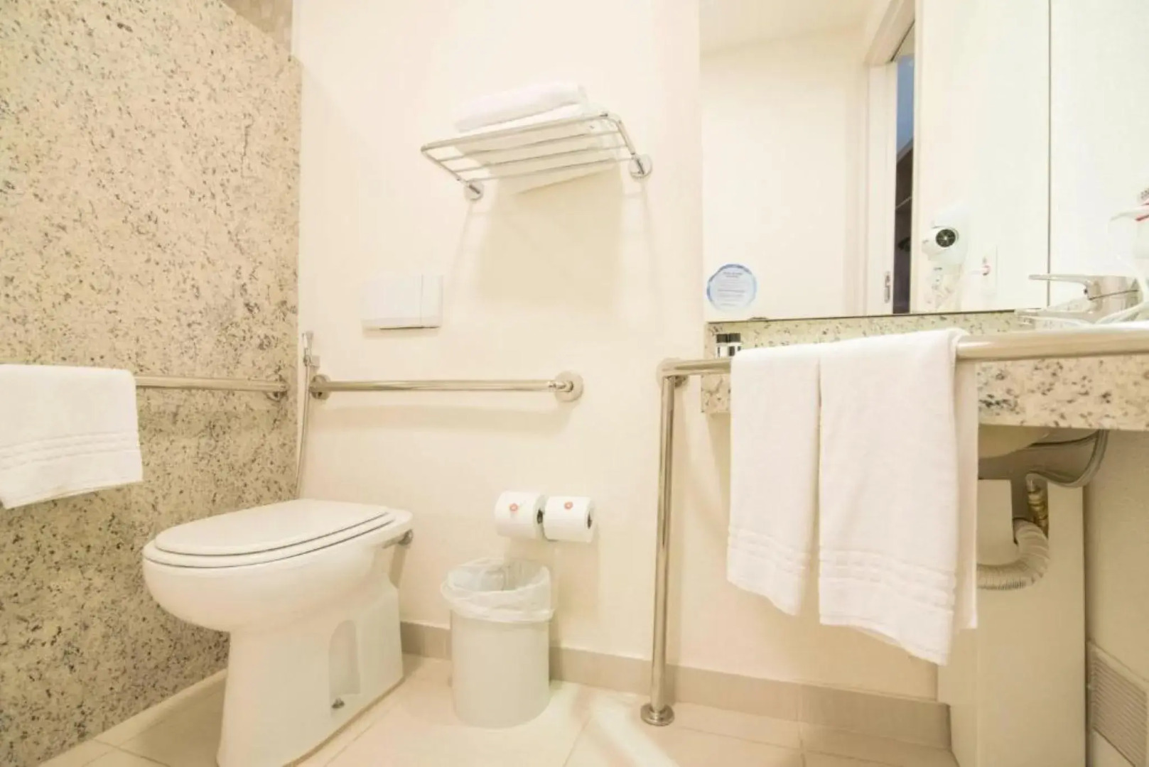 Photo - Intercity BH Expo