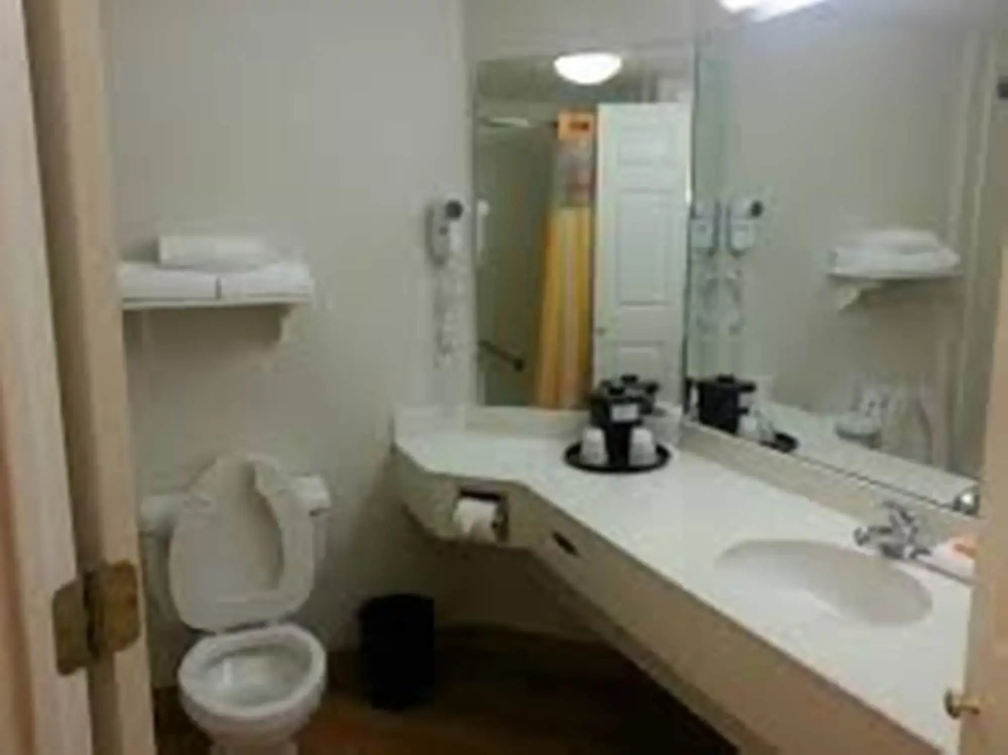 Photo - Quality Inn DFW Airport North