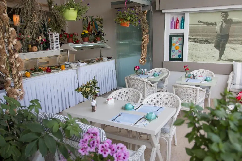 Photo - Palm Beach Hotel Apartments