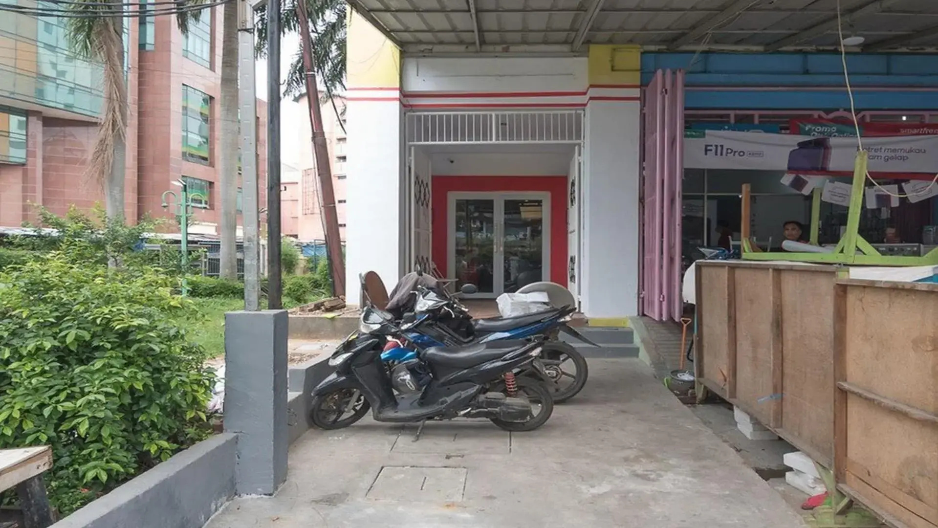 Foto - RedDoorz near ITC Mangga Dua